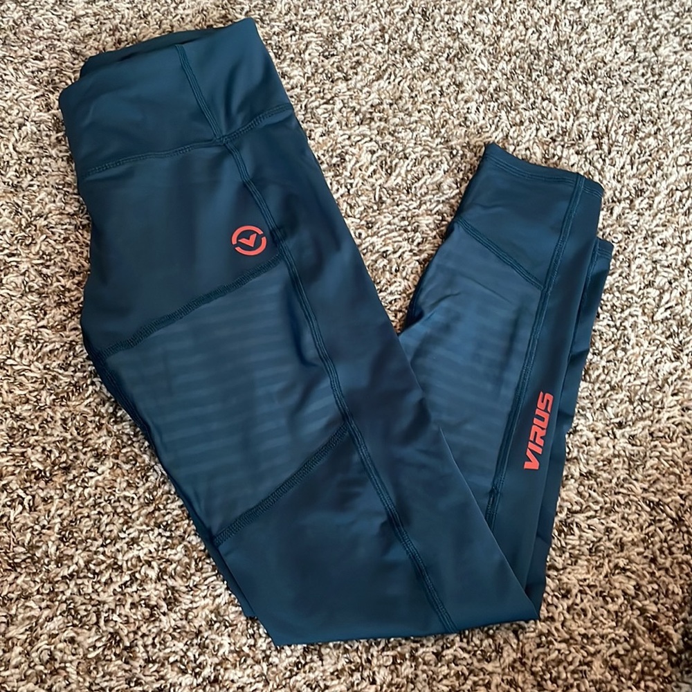 Virus Onyx Full Length Leggings